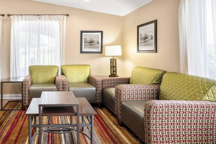 Hotel Interior 4 of 24